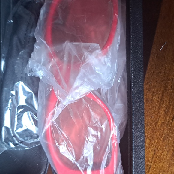 NWT Balenciaga Sunglasses, Unisex - Picture 4 of 5